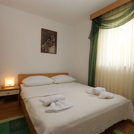 Apartment Bensak Klimno Exterior foto